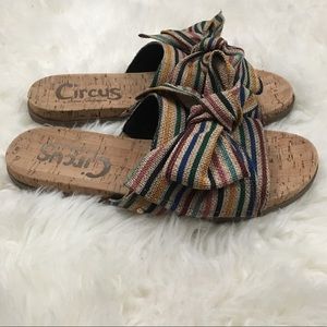 Circus by Sam Edelman Slides